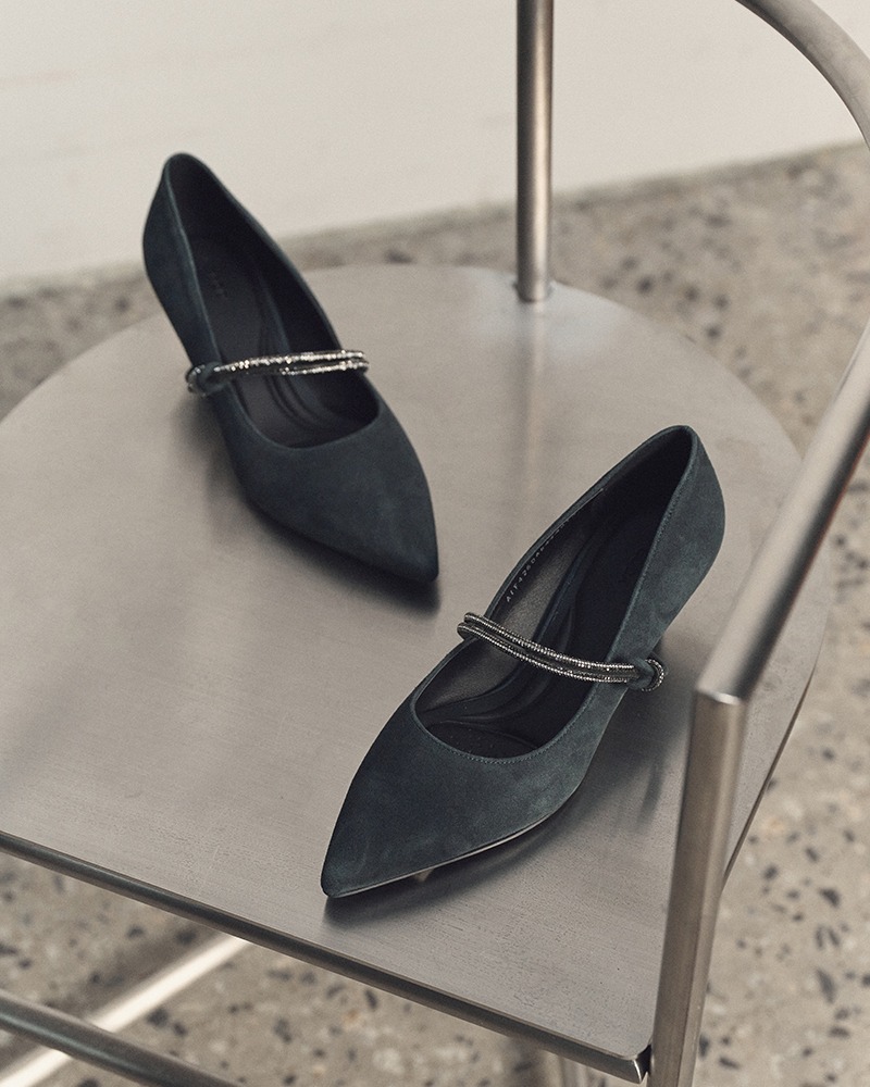 Women shoes